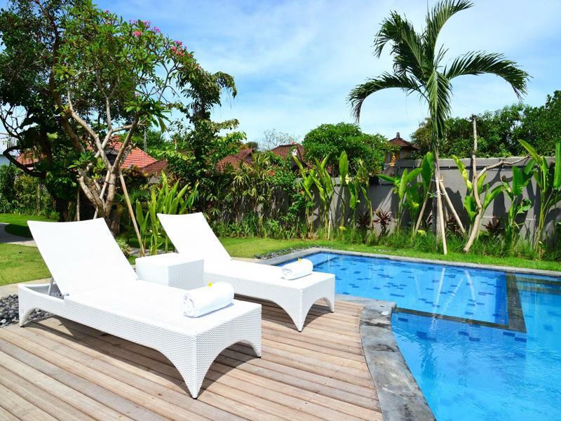 Harmony Beach Suite Семиньяк Экстерьер фото